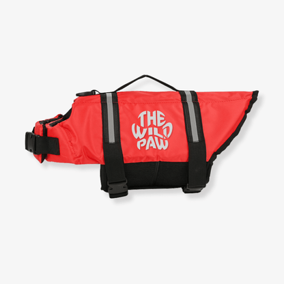 Chaleco salvavidas AquaGuard Pro rojo mostrando las correas ajustables