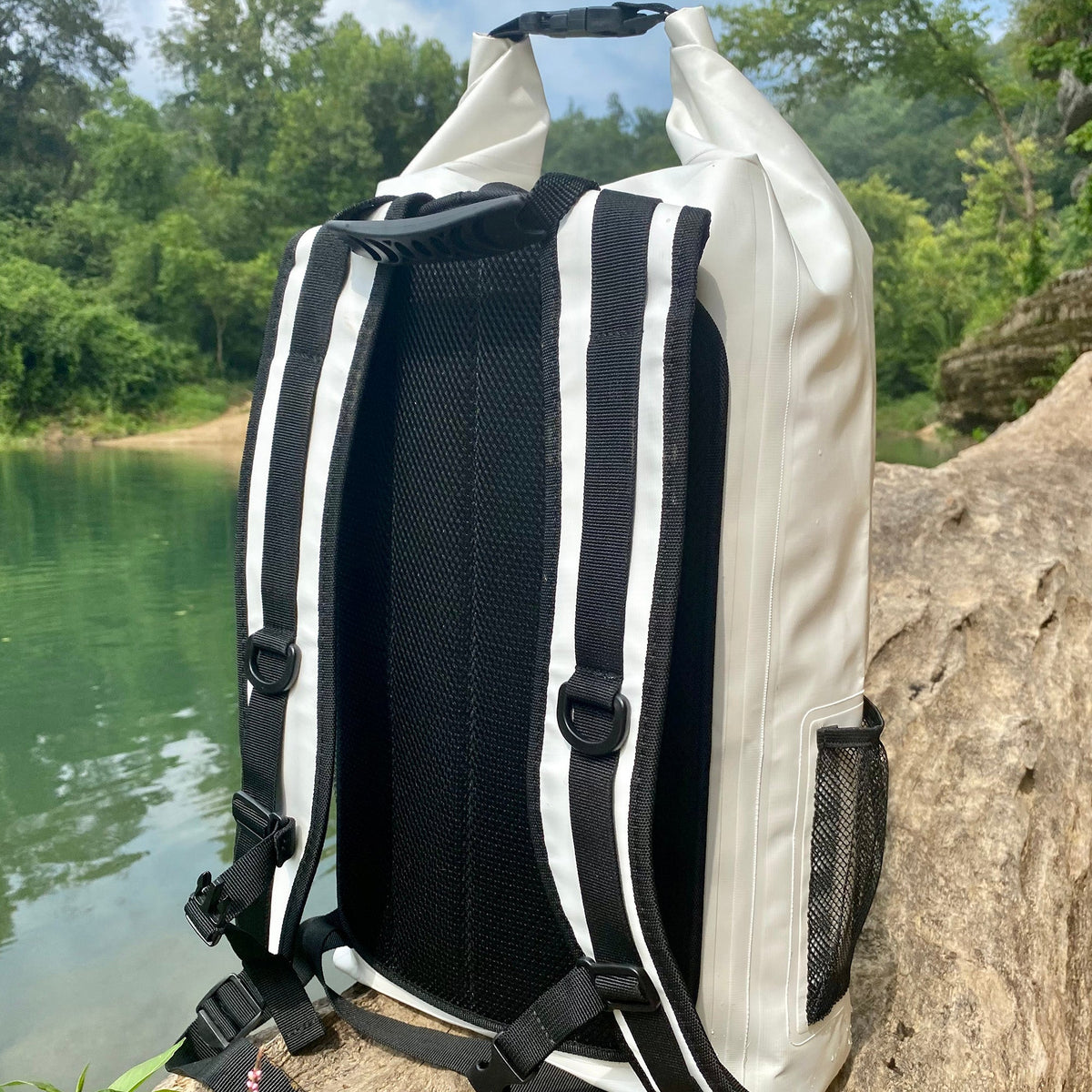 Alpha Pak Iceberg Dry Bag 30 L - lifestyle view