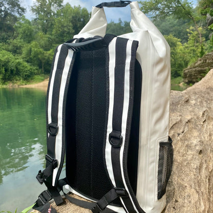 Alpha Pak Iceberg Dry Bag 30 L - lifestyle view
