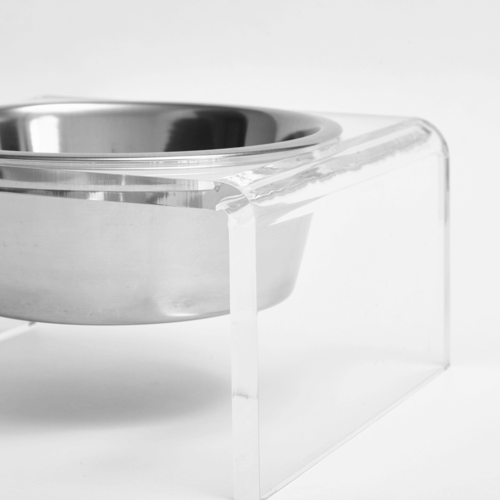 Close-up of the clear acrylic stand and silver bowl
