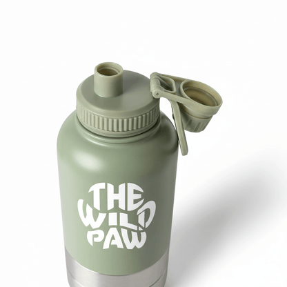 WildSip 3-in-1 Hydro Flask - Green with the lid open