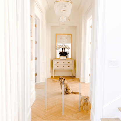 Lifestyle view of Low Zig Zag Gate in use — view 14