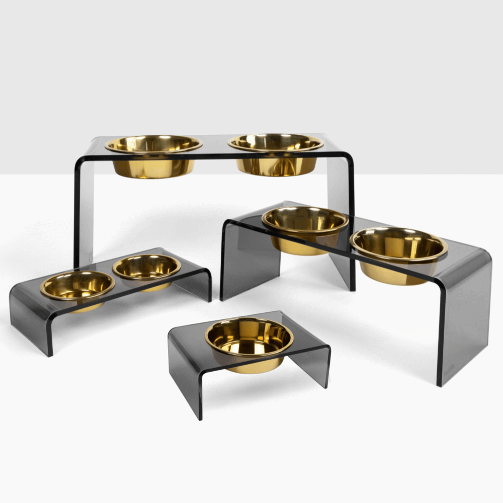Group view showing Single Smoke Grey Feeder options