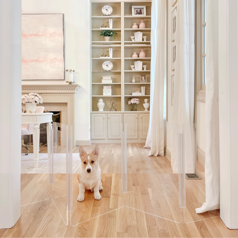 Lifestyle view of Low Zig Zag Gate in use — view 15