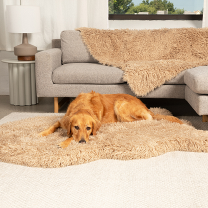 PupRug Luxe Plush Sheep dog bed product detail