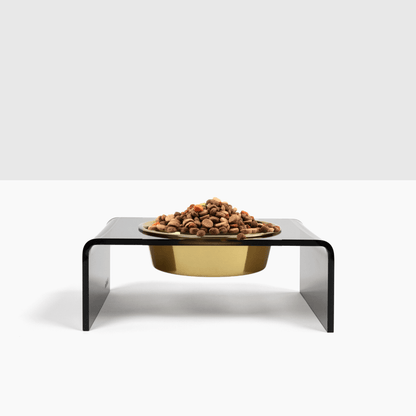 Lifestyle view of Single Smoke Grey Feeder in use in black
