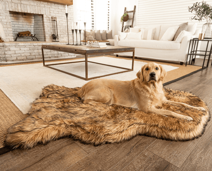 PupRug Curve Sable Tan faux fur texture detail